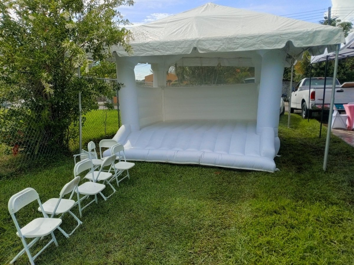 Event Tent Rental – Stylish Shelter for Outdoor Celebrations in The Bahamas - Savoury Luxury Events