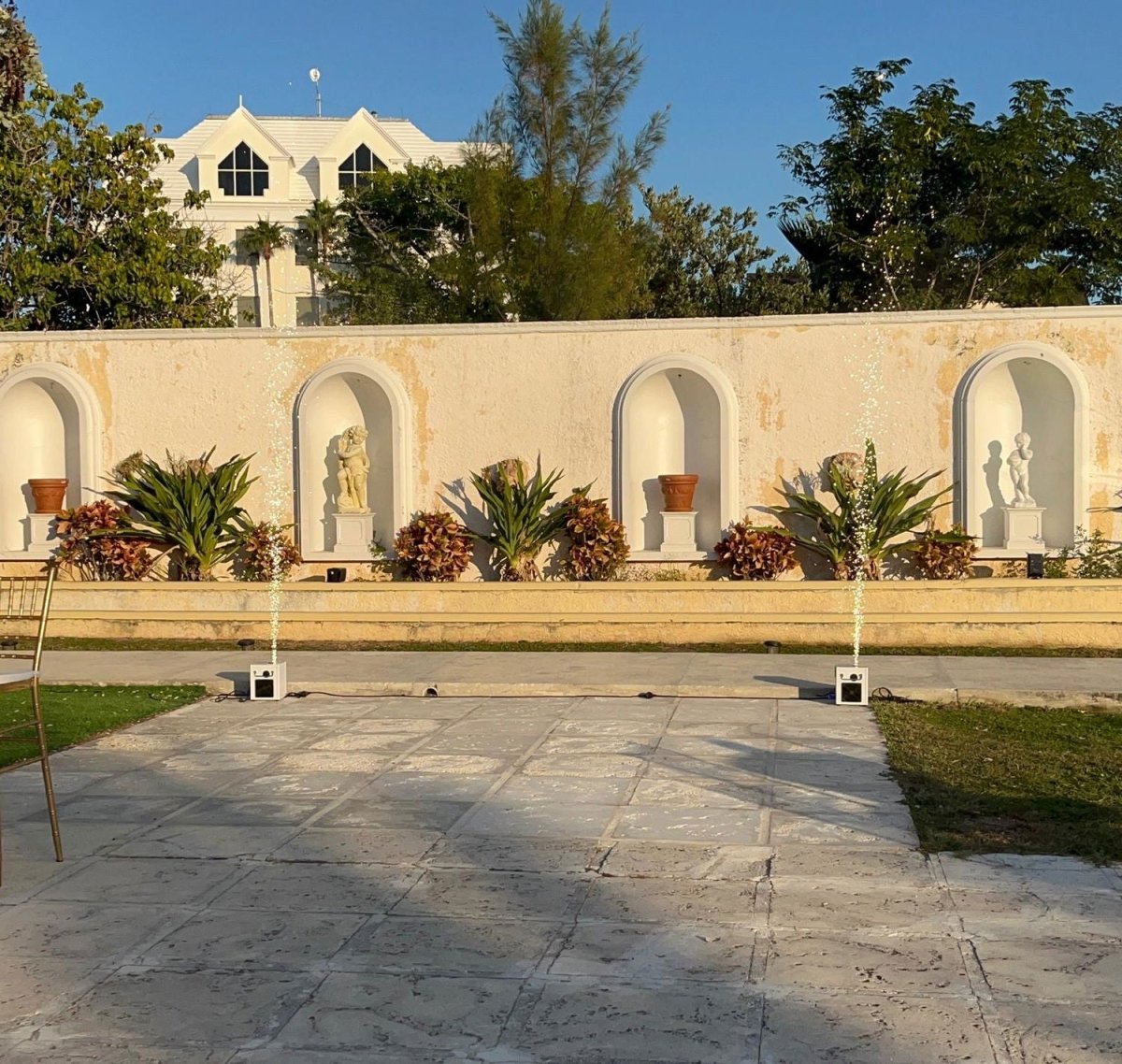 Le Chateau - Savoury Luxury Events